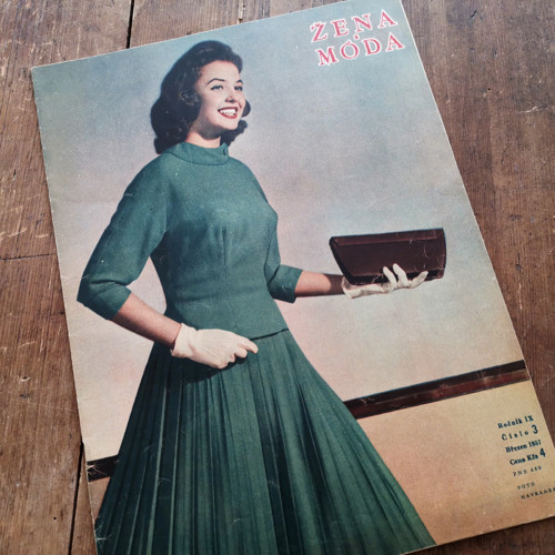 ŽENA a MÓDA ... módní časopis ... 3/1957 — foto 1