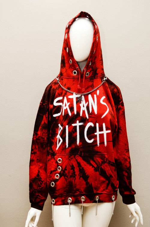 Mikina - Satan´s bitch — foto 1