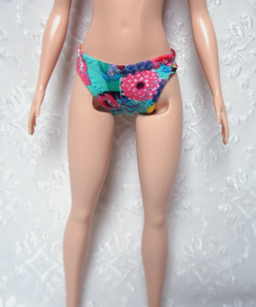 Kalhotky pro Barbie — foto 1