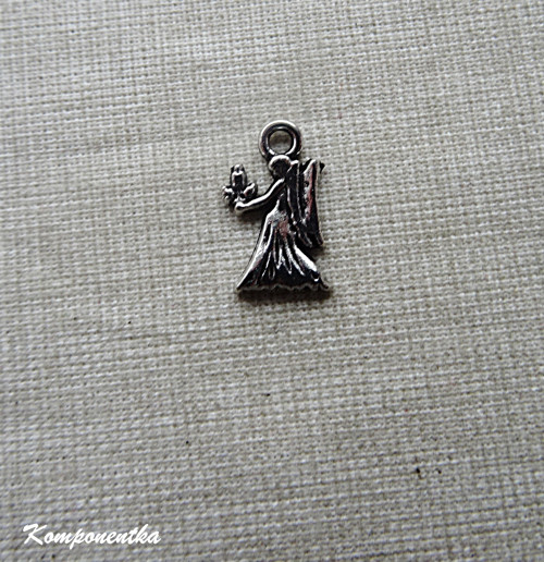 Kovový přívěsek panna 10x14mm 1kus