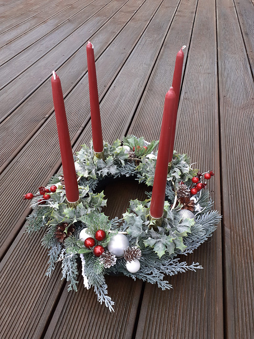 Věnec adventní stříbrné koule — foto 1