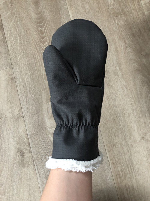 Dětské softshellové palčáky s beránkem — foto 1