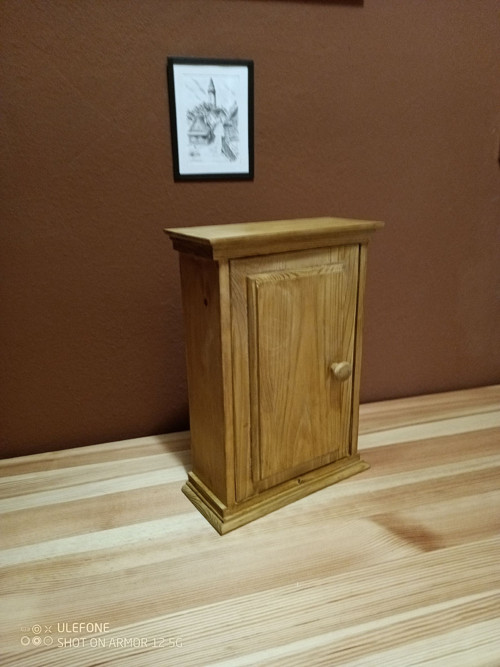 Skříňka na klíče — foto 1