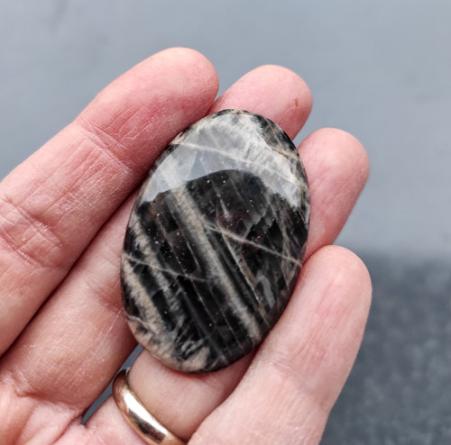 Sluneční kámen, ID 2237, 41x28 mm