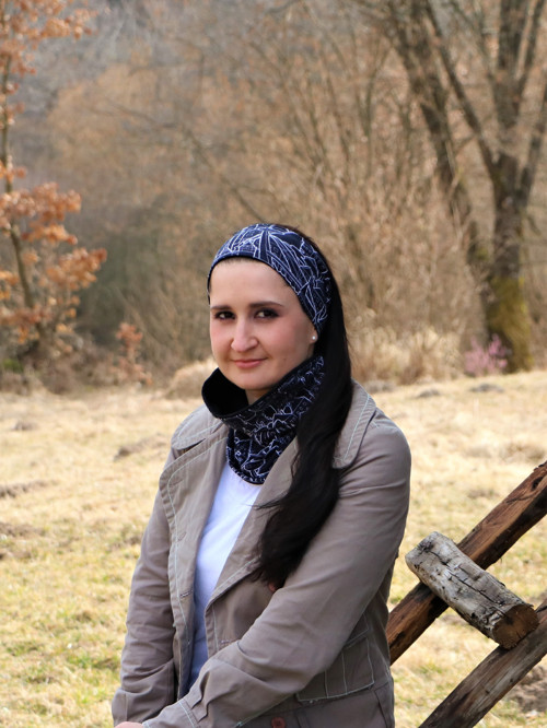 Úpletová čelenka Slovakia čierna
