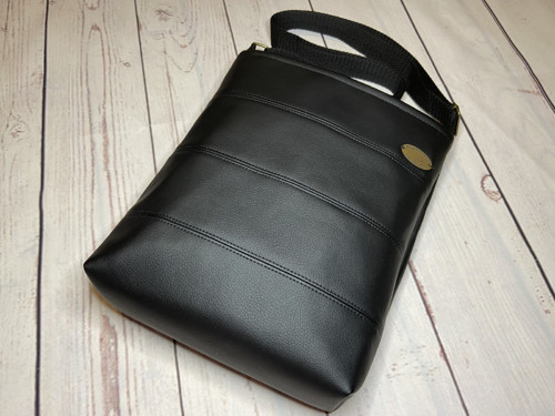 Crossbody taška — foto 1