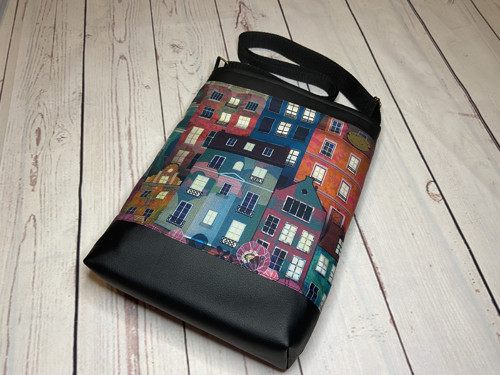 Crossbody taška — foto 1