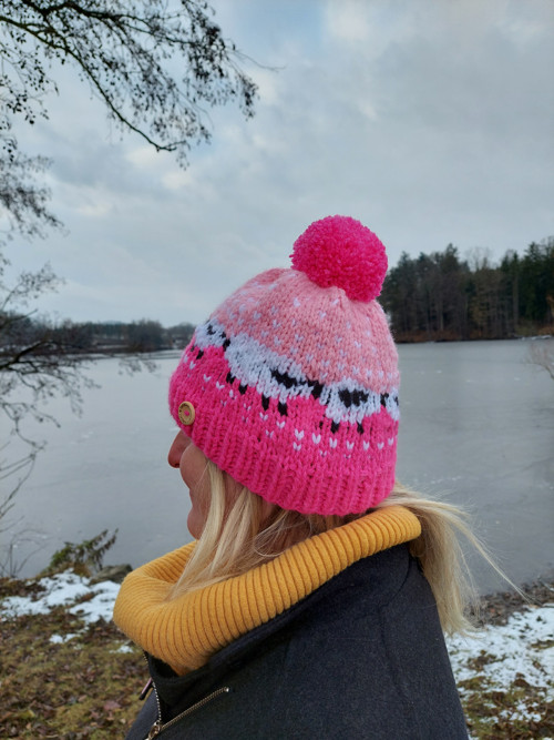 Pletená dámská čepice