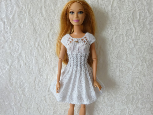 Obleček pro Barbie — foto 1