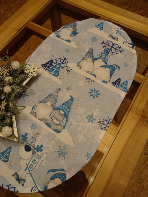 Ubrus, ovál * vánoční skřítci - modrá * — foto 1