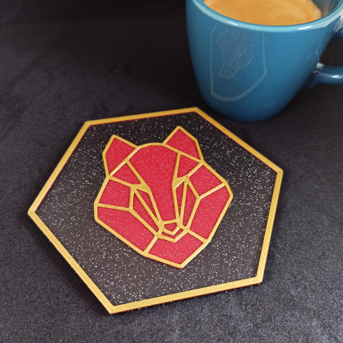 Geometrický podtácek - Vlk Geralt — foto 1