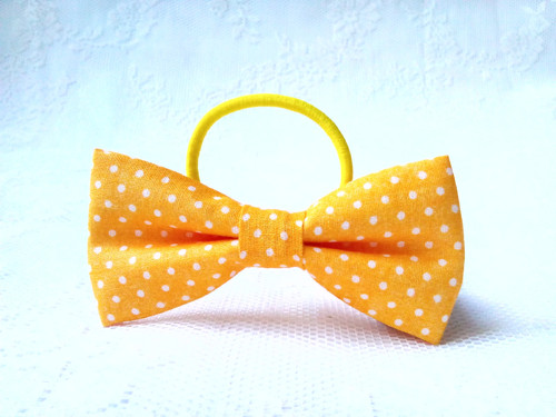 Pin Up mašlička do vlasov (žlto-oranžová/bodky)