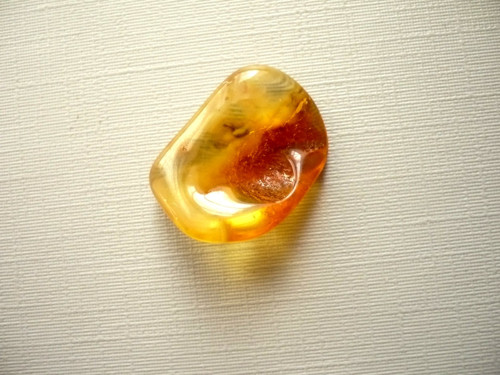 Troml. kámen – jantar 21 mm, č.45