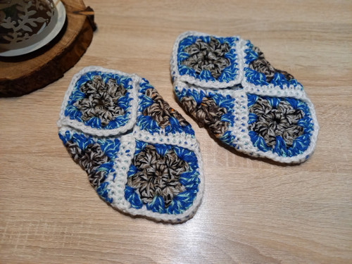 Háčkované bačkory/ papuče vel 39-42 — foto 1
