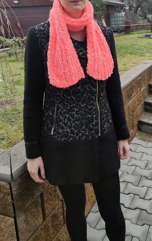 Dětská růžová šála — foto 1