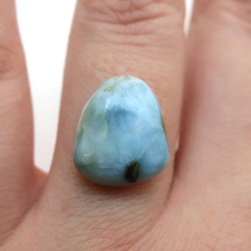 Kabošon larimar nepravidelný 14,2mm — foto 1