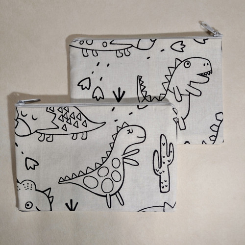 Kapsička k domalování dinosauři