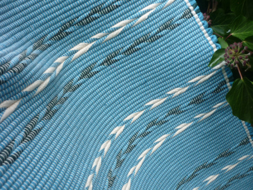 Ručně tkaný koberec- 70 x180 cm — foto 1