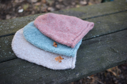 Béžová čepice alpaka/polyamid/merino