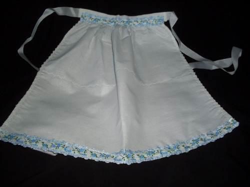 Zástěra, zástěrka ke kroji, folklor. — foto 1