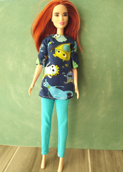 Tunika a legíny na Barbie — foto 1