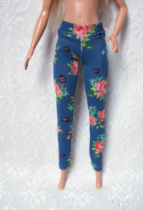 Legíny pro Barbie — foto 1