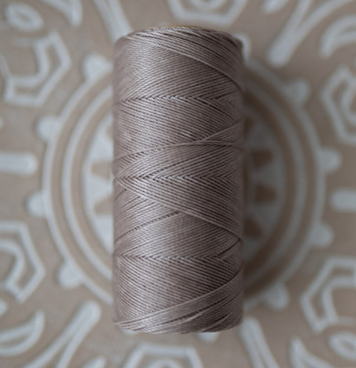 Linhasita 0.75mm macrame nit Beige (05)