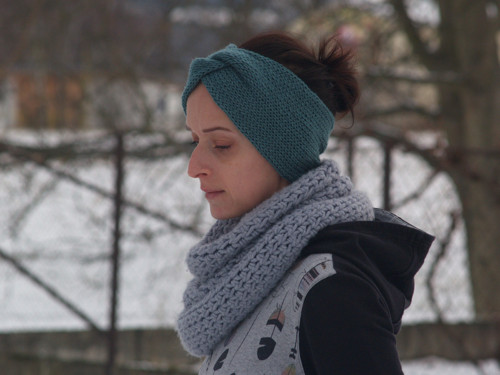 Dvouvrstvá čelenka, akryl — foto 1