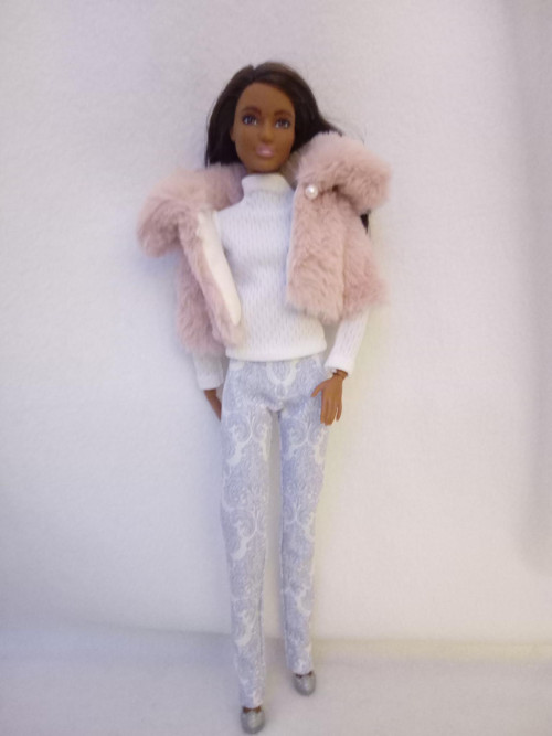 Kožíšek pro Barbie — foto 1