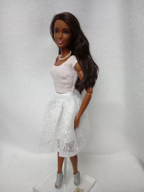 Sukýnka pro Barbie — foto 1