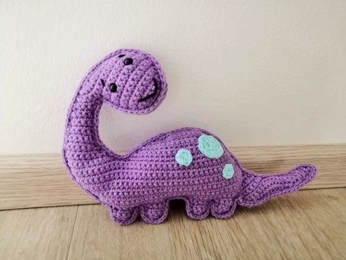 Háčkovaný dinosaur 2D — foto 1