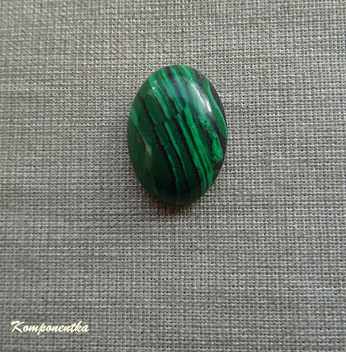 Kabošon polodrahokamu Malachit 13x18mm 1kus
