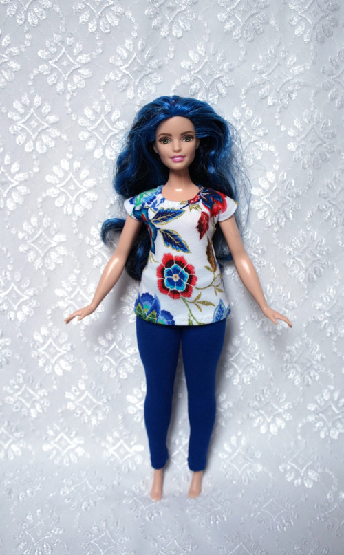 Komplet pro Barbie - baculku — foto 1