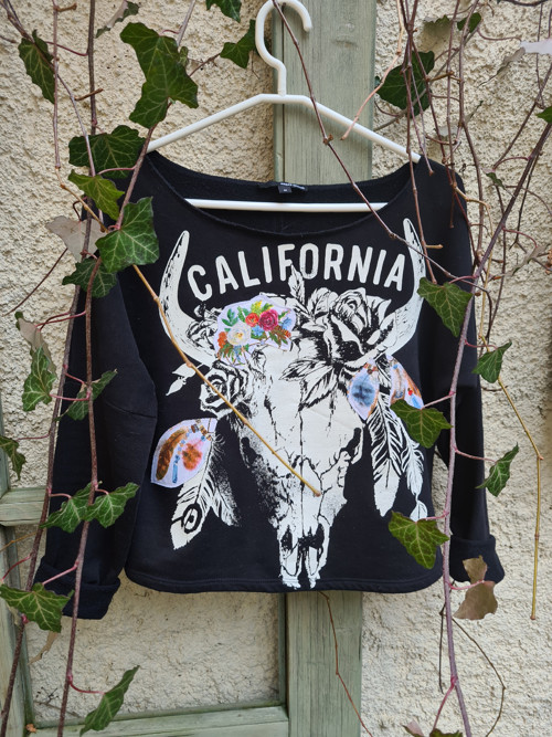 "California", mikina vel.M — foto 1