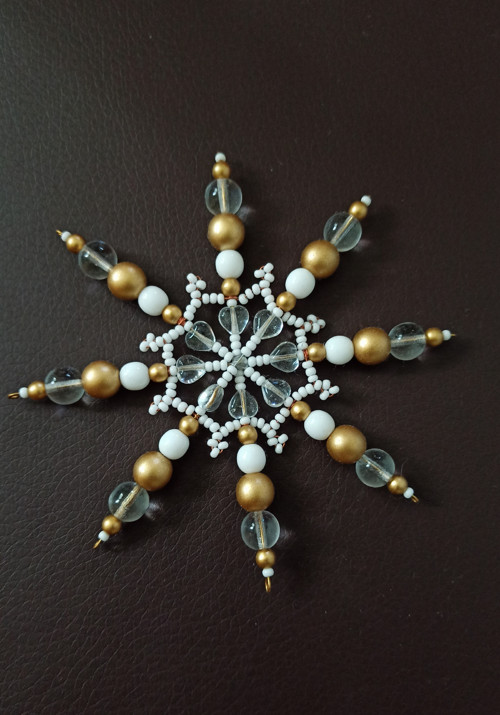 Vánoční hvězda 23, bílozlatá, 9 cm