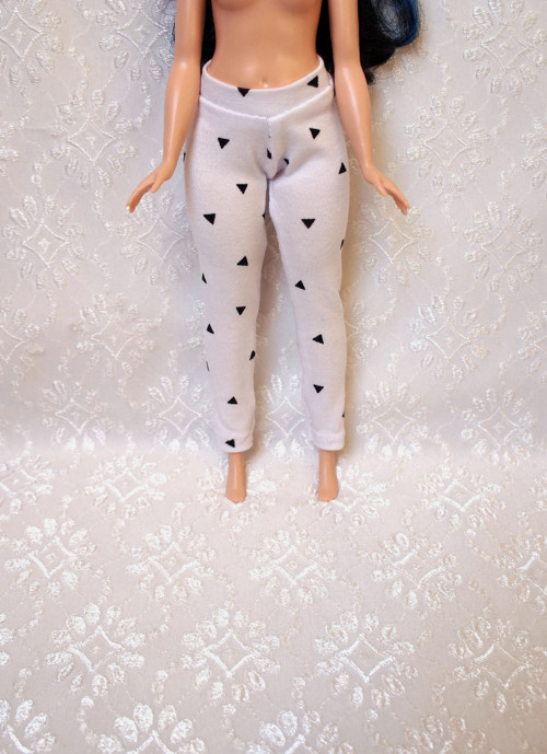 Barbie baculka - legíny — foto 1