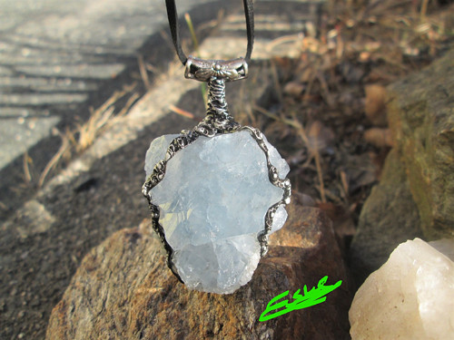 Talisman ,, Nového Věku " — foto 1