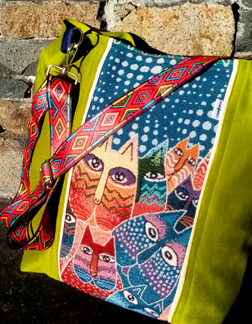 Kočičí spolek - crossbody — foto 1