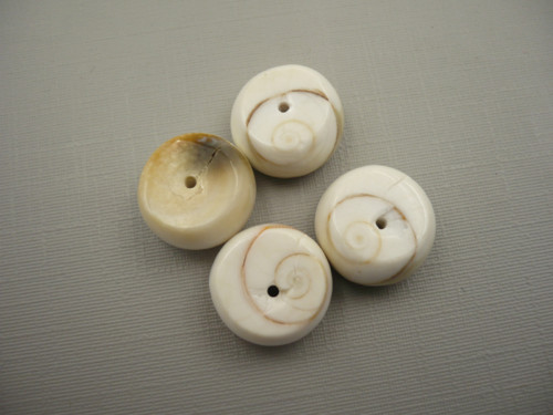 Rondelky z mušlí 13 x 7 mm, 2 ks