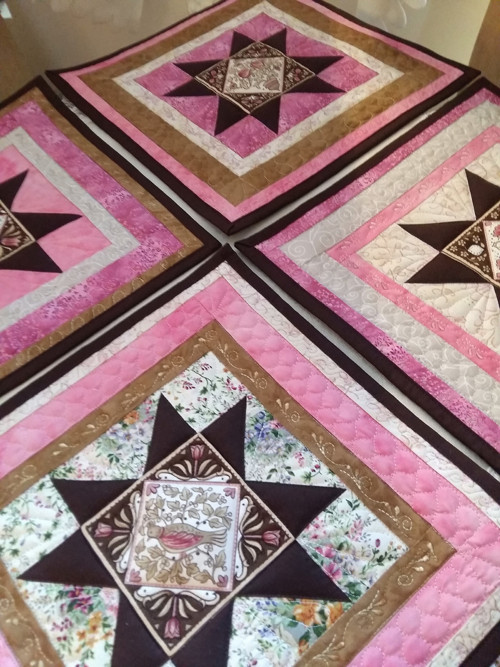 Prostírání "Hvězdy v růžovém"