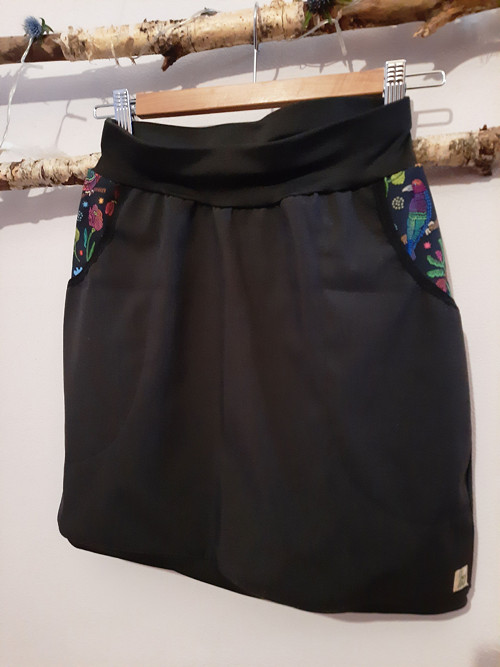 Dámská softshellová sukně -černá+noční zahrada