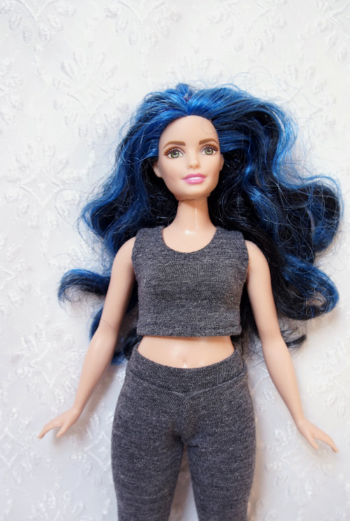 Barbie - baculka - tílko — foto 1