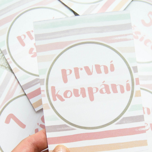 Milníkové kartičky pro miminko - pastelové pruhy