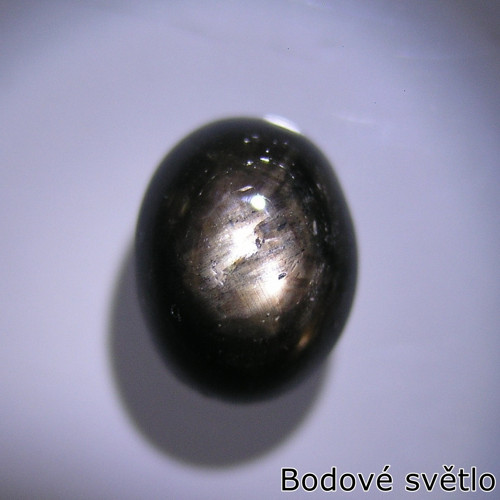 Safír, Unheated, Thajsko, 2,34 ct., 8,8x6,9x3,5 mm