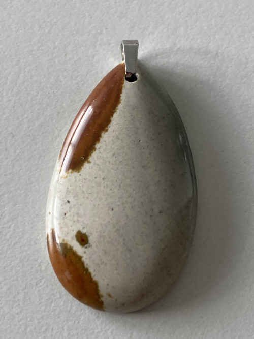 Polychromní jaspis - Min. přívěsek, TOP 4 x 3 Cm