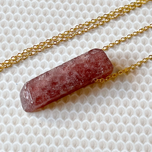 Náhrdelník s krystalem cherry quartz