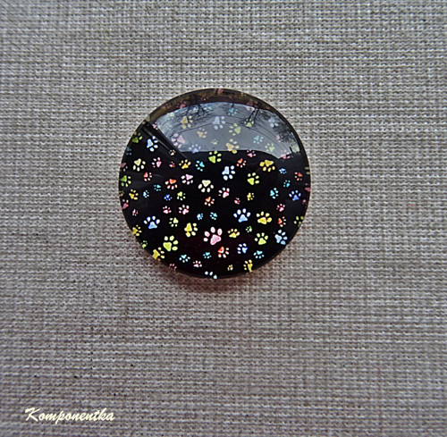 Skleněný kabošon tlapičky 20mm