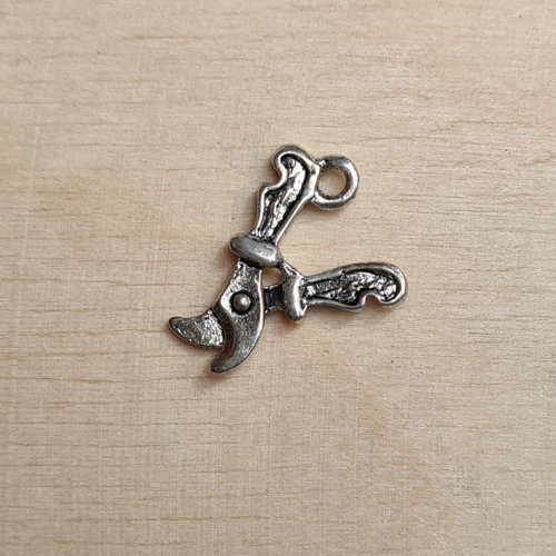 Přívěsek - zahradnické nůžky 17x12 mm, 10 ks