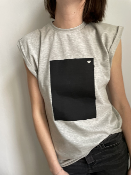 Triko/ Love me — foto 1