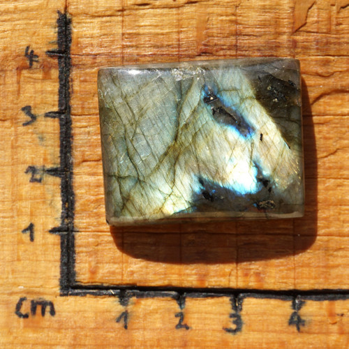 Kabošon z labradoritu 35x28mm